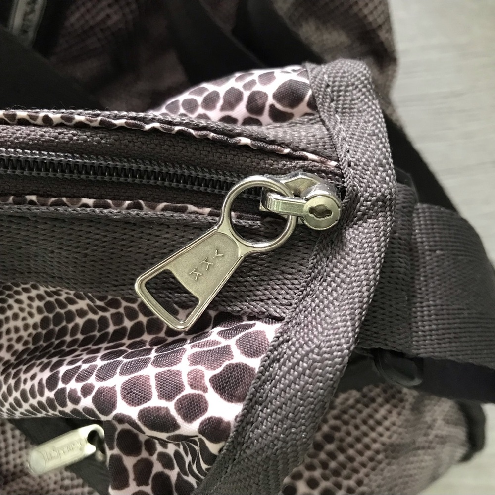 RARE LeSportSac Boston Bag Medium Weekender - Picture 4 of 12